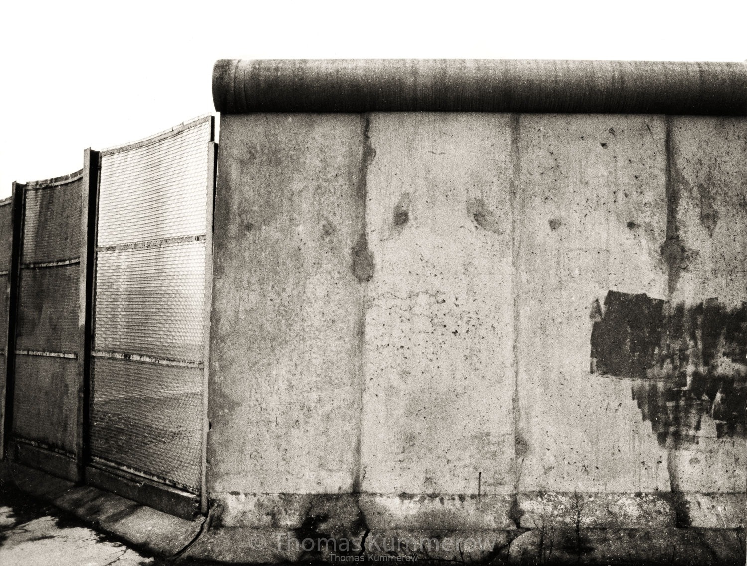 20-berlin-wall-coldwar-border-kummerow-0001